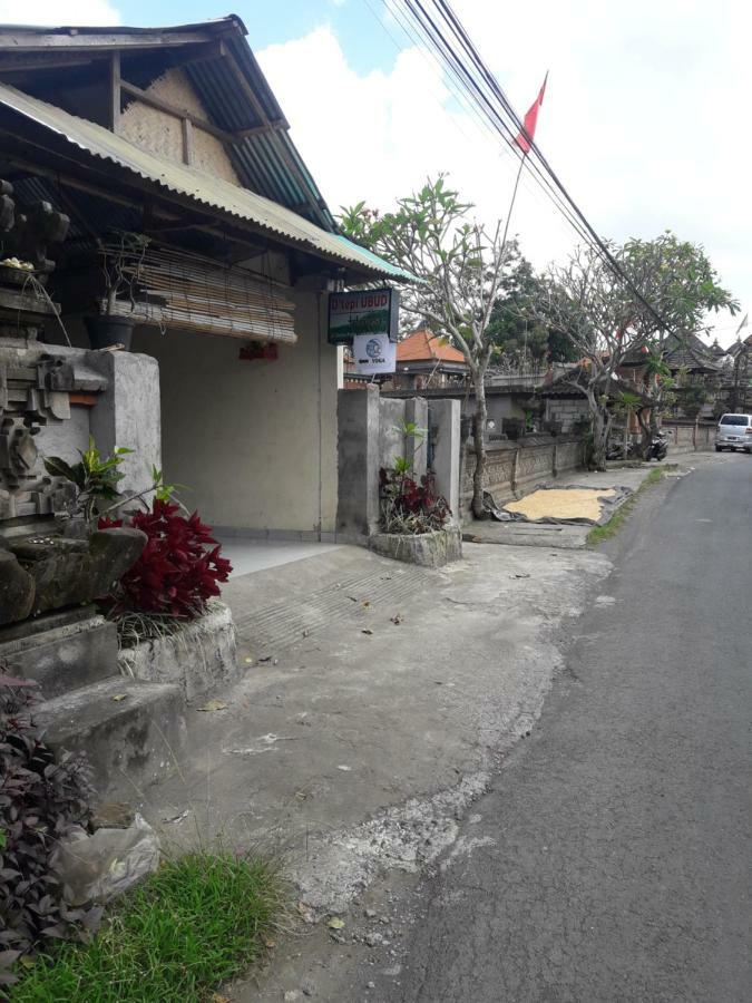 Ubud River Side House Hotel Exterior photo