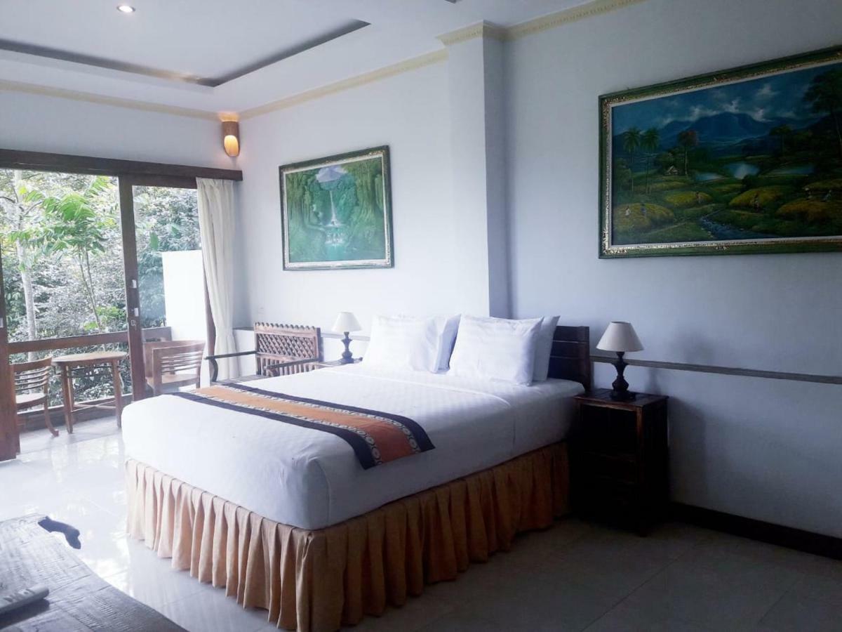 Ubud River Side House Hotel Exterior photo
